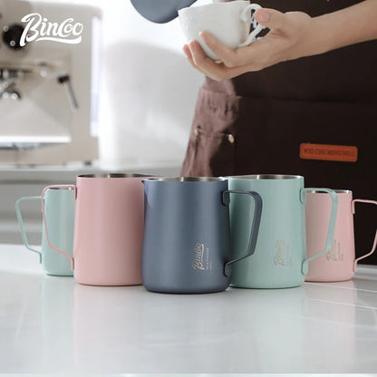 350/600ML Coffee Milk Frothing Pitcher Jug 304 Stainless Steel Precise Scale High Quality Latte Barista Professional CafeUtensil