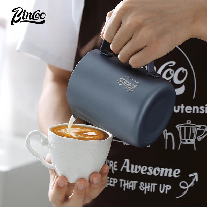 350/600ML Coffee Milk Frothing Pitcher Jug 304 Stainless Steel Precise Scale High Quality Latte Barista Professional CafeUtensil